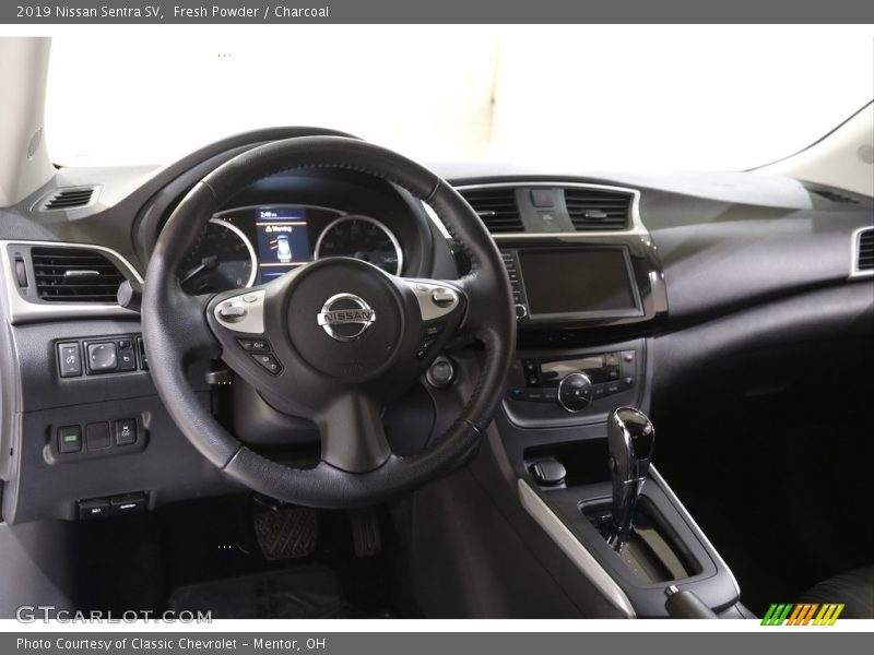 Fresh Powder / Charcoal 2019 Nissan Sentra SV