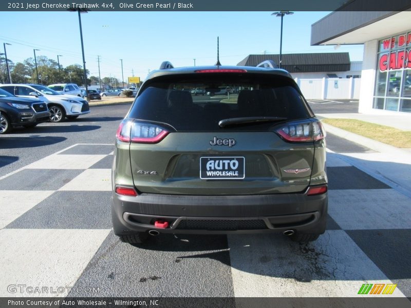 Olive Green Pearl / Black 2021 Jeep Cherokee Traihawk 4x4