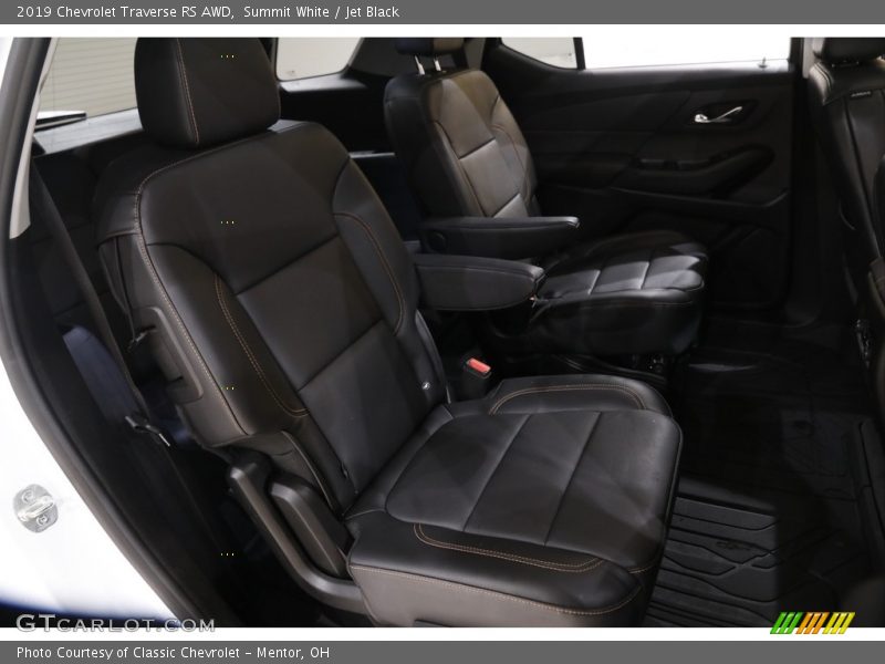 Summit White / Jet Black 2019 Chevrolet Traverse RS AWD