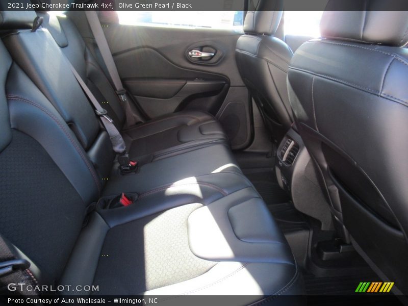Olive Green Pearl / Black 2021 Jeep Cherokee Traihawk 4x4