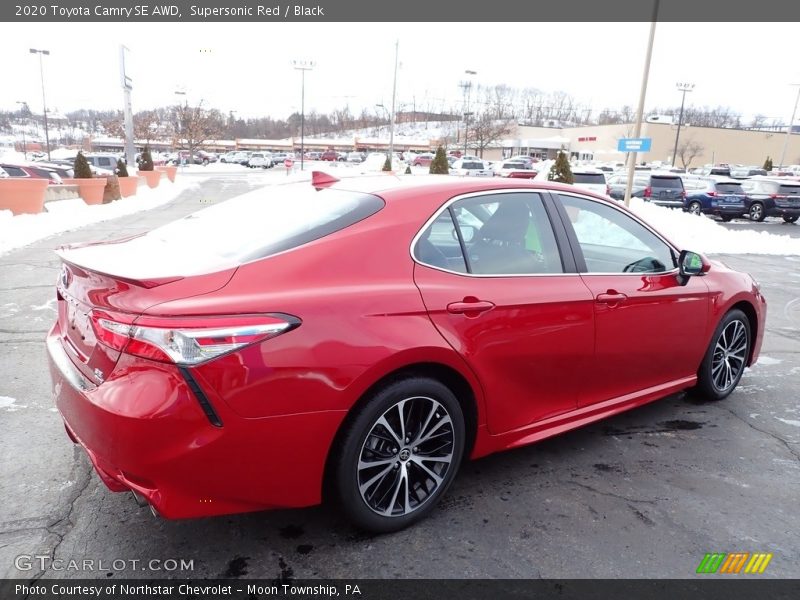 Supersonic Red / Black 2020 Toyota Camry SE AWD