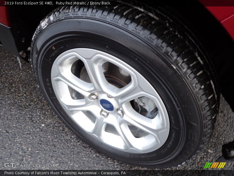 Ruby Red Metallic / Ebony Black 2019 Ford EcoSport SE 4WD