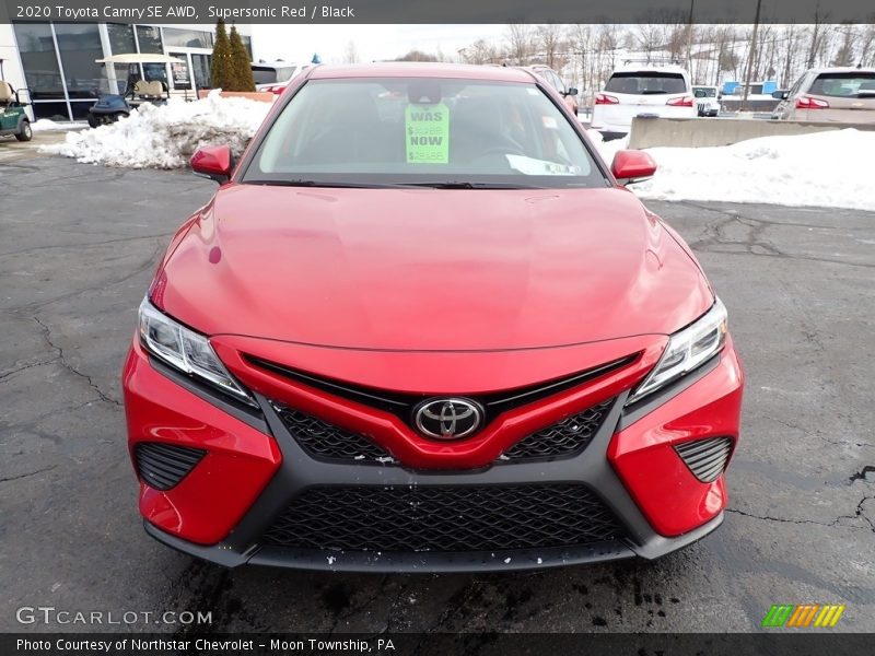 Supersonic Red / Black 2020 Toyota Camry SE AWD