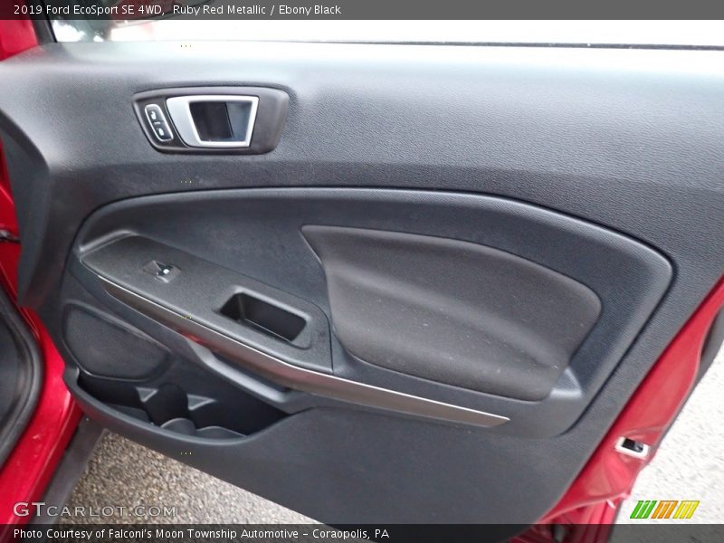Ruby Red Metallic / Ebony Black 2019 Ford EcoSport SE 4WD
