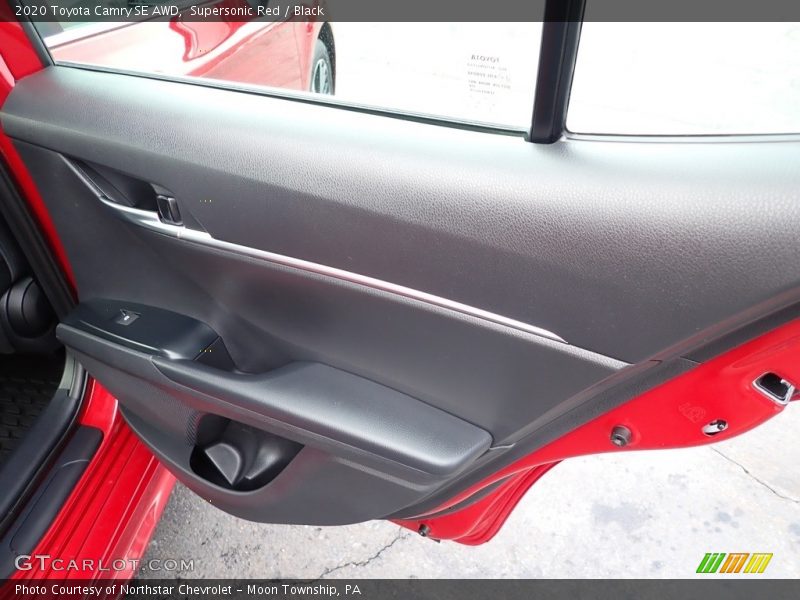 Supersonic Red / Black 2020 Toyota Camry SE AWD