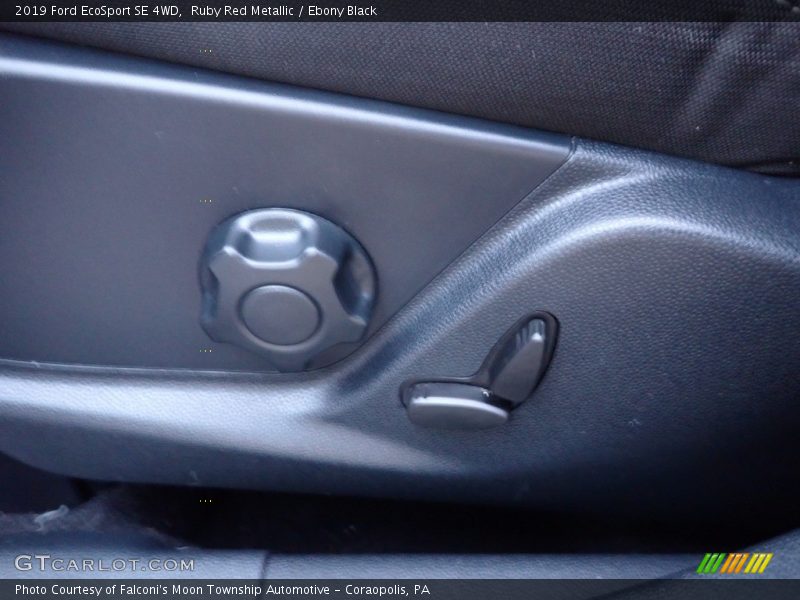 Ruby Red Metallic / Ebony Black 2019 Ford EcoSport SE 4WD