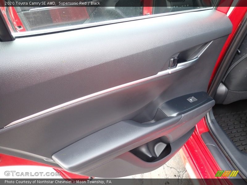 Supersonic Red / Black 2020 Toyota Camry SE AWD