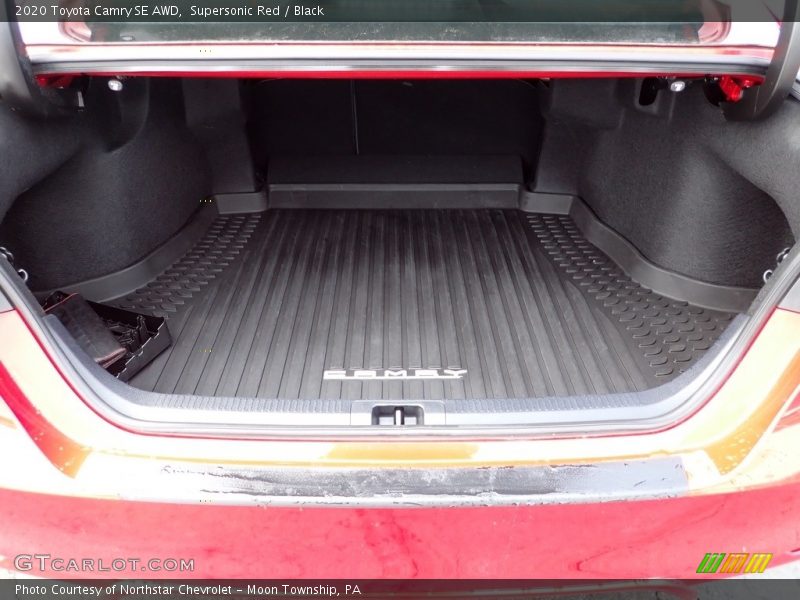Supersonic Red / Black 2020 Toyota Camry SE AWD
