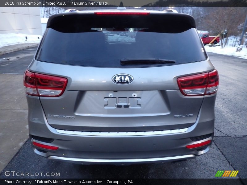 Titanium Silver / Black 2018 Kia Sorento SX Limited AWD