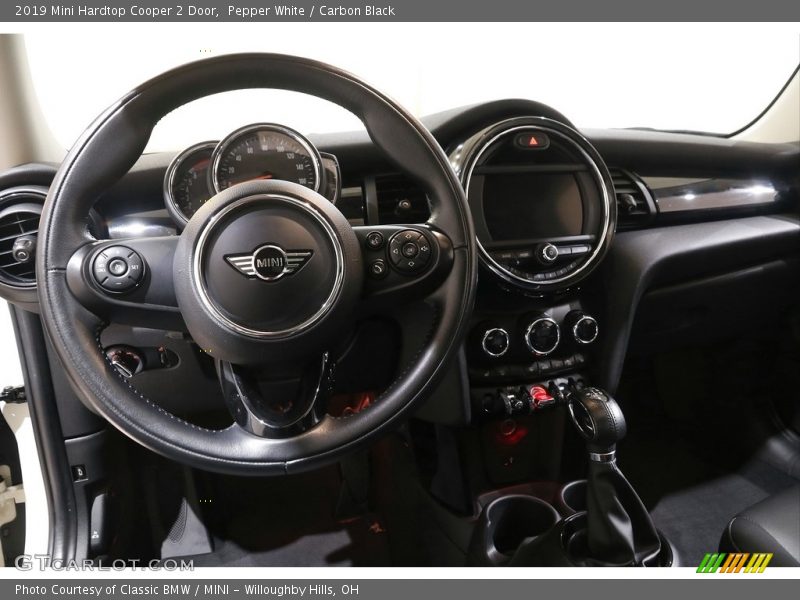 Pepper White / Carbon Black 2019 Mini Hardtop Cooper 2 Door