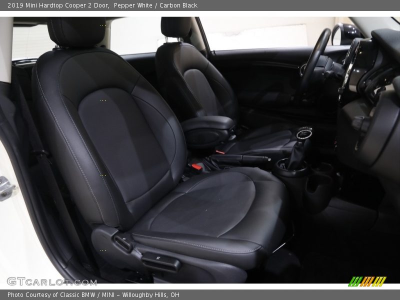Pepper White / Carbon Black 2019 Mini Hardtop Cooper 2 Door