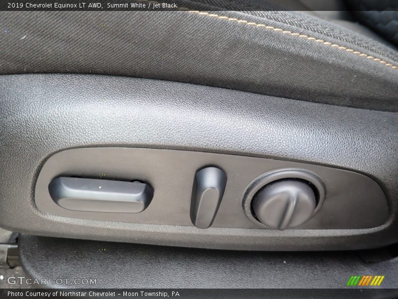 Summit White / Jet Black 2019 Chevrolet Equinox LT AWD