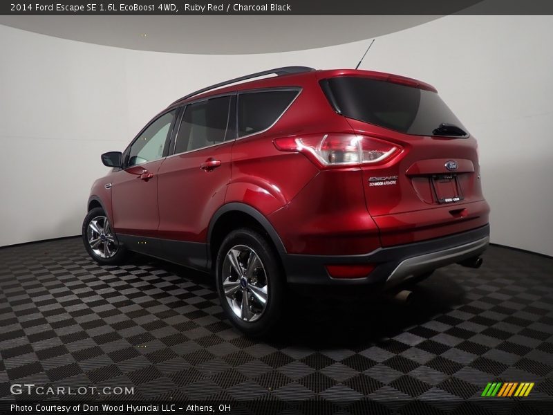 Ruby Red / Charcoal Black 2014 Ford Escape SE 1.6L EcoBoost 4WD