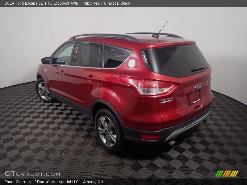 Ruby Red / Charcoal Black 2014 Ford Escape SE 1.6L EcoBoost 4WD