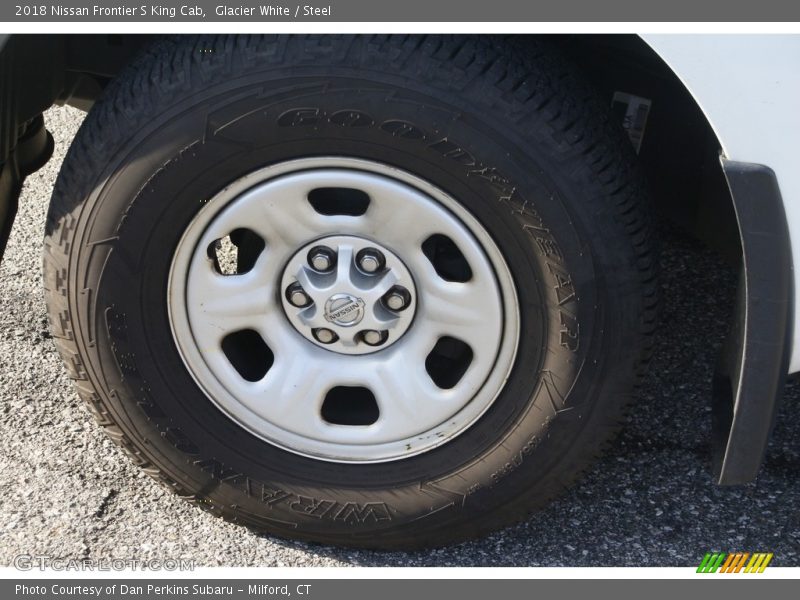 Glacier White / Steel 2018 Nissan Frontier S King Cab