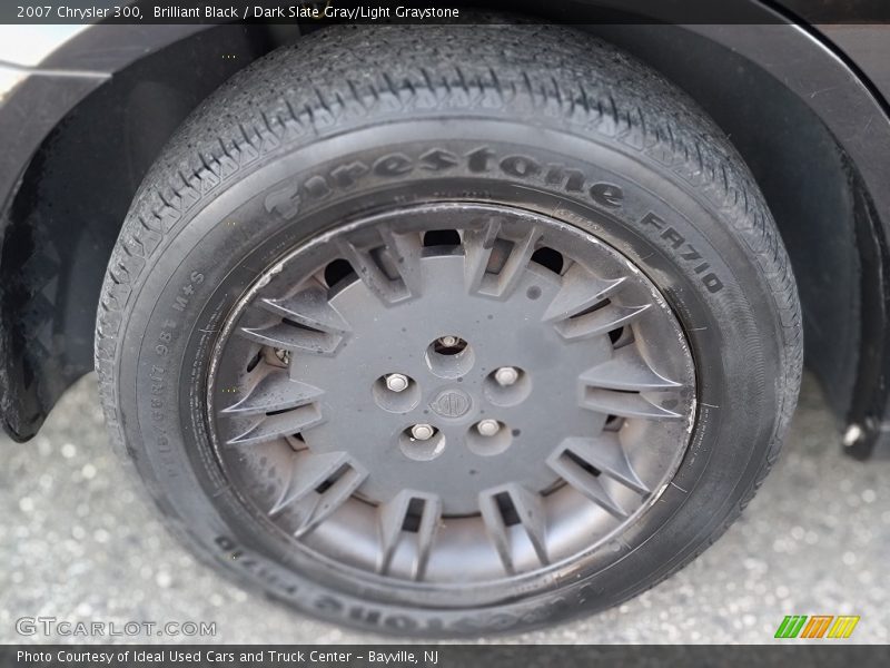 Brilliant Black / Dark Slate Gray/Light Graystone 2007 Chrysler 300