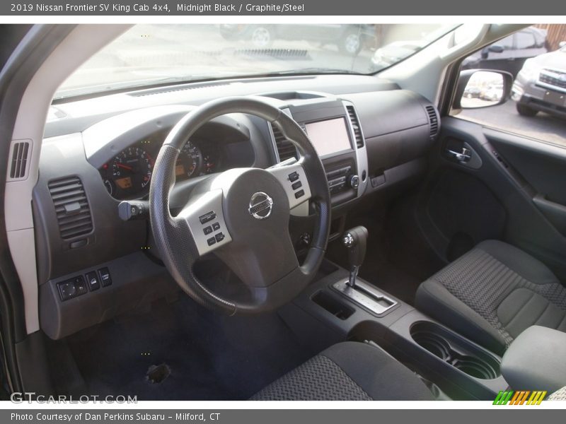 Midnight Black / Graphite/Steel 2019 Nissan Frontier SV King Cab 4x4