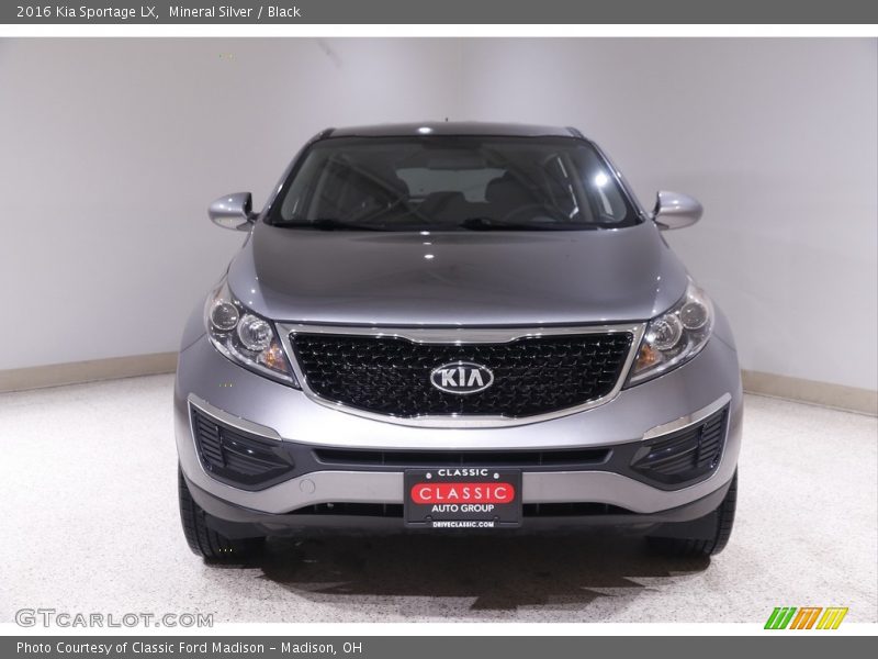 Mineral Silver / Black 2016 Kia Sportage LX