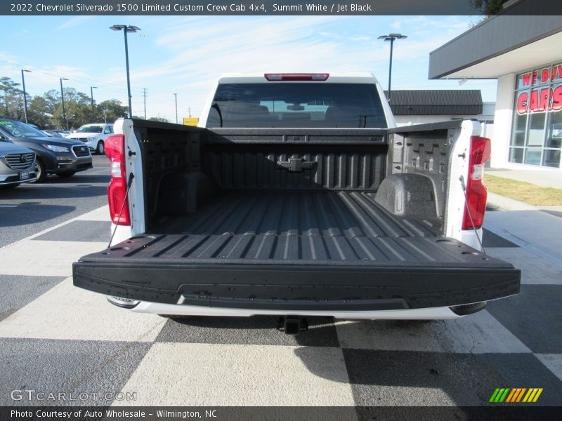 Summit White / Jet Black 2022 Chevrolet Silverado 1500 Limited Custom Crew Cab 4x4