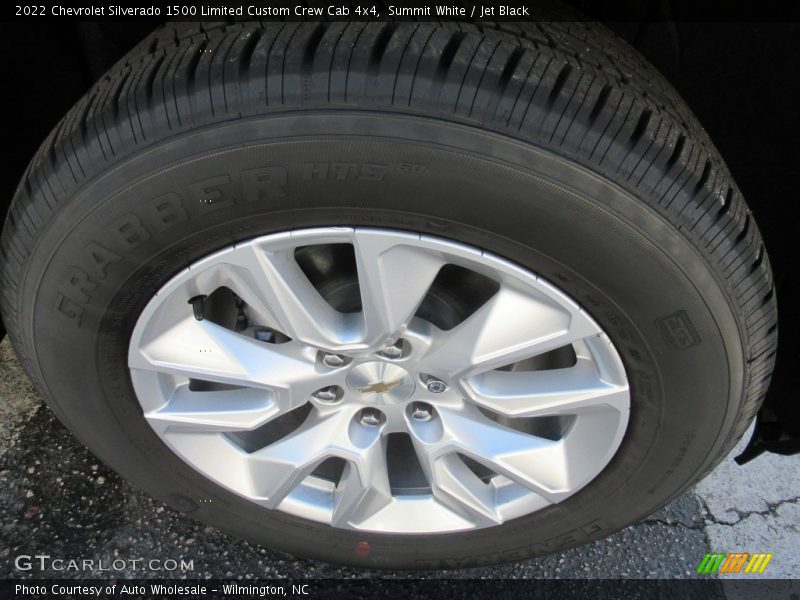 Summit White / Jet Black 2022 Chevrolet Silverado 1500 Limited Custom Crew Cab 4x4