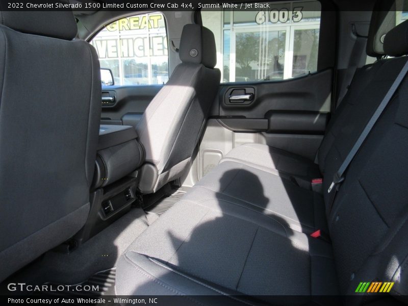 Summit White / Jet Black 2022 Chevrolet Silverado 1500 Limited Custom Crew Cab 4x4