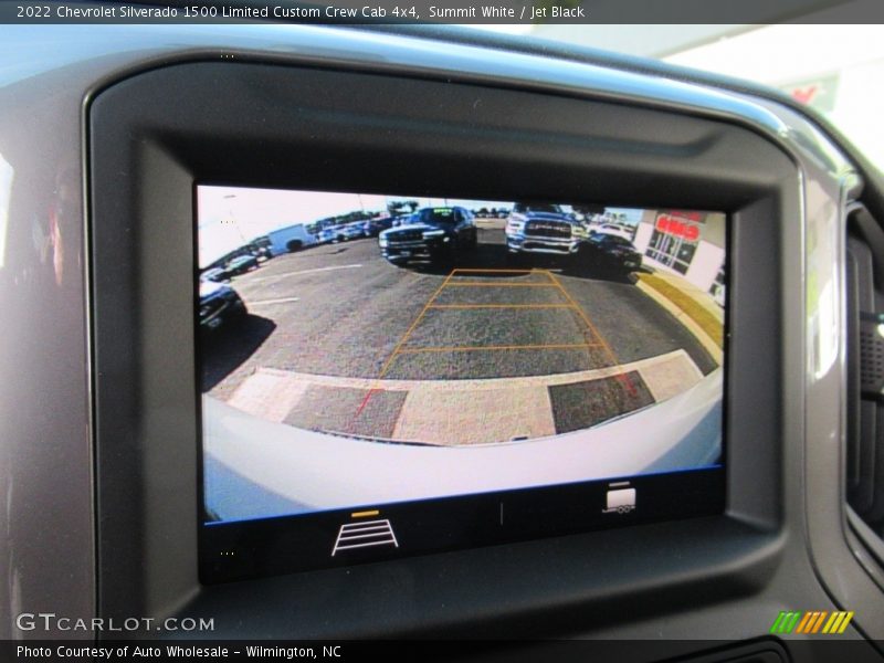 Summit White / Jet Black 2022 Chevrolet Silverado 1500 Limited Custom Crew Cab 4x4