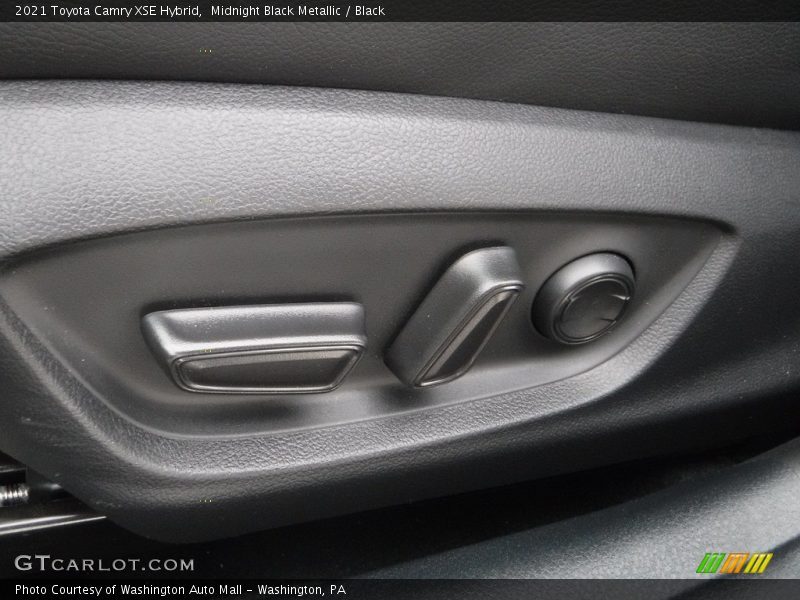 Midnight Black Metallic / Black 2021 Toyota Camry XSE Hybrid