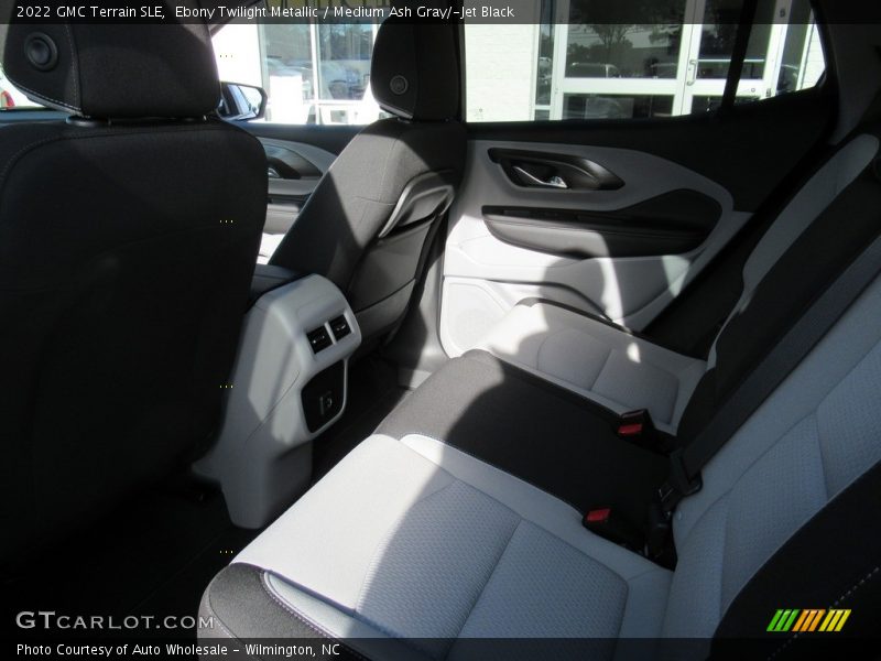 Ebony Twilight Metallic / Medium Ash Gray/­Jet Black 2022 GMC Terrain SLE