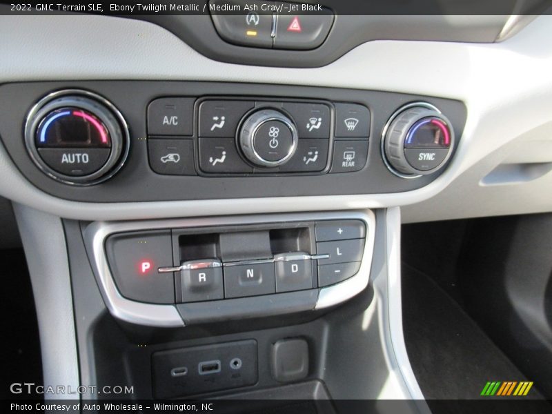 Ebony Twilight Metallic / Medium Ash Gray/­Jet Black 2022 GMC Terrain SLE