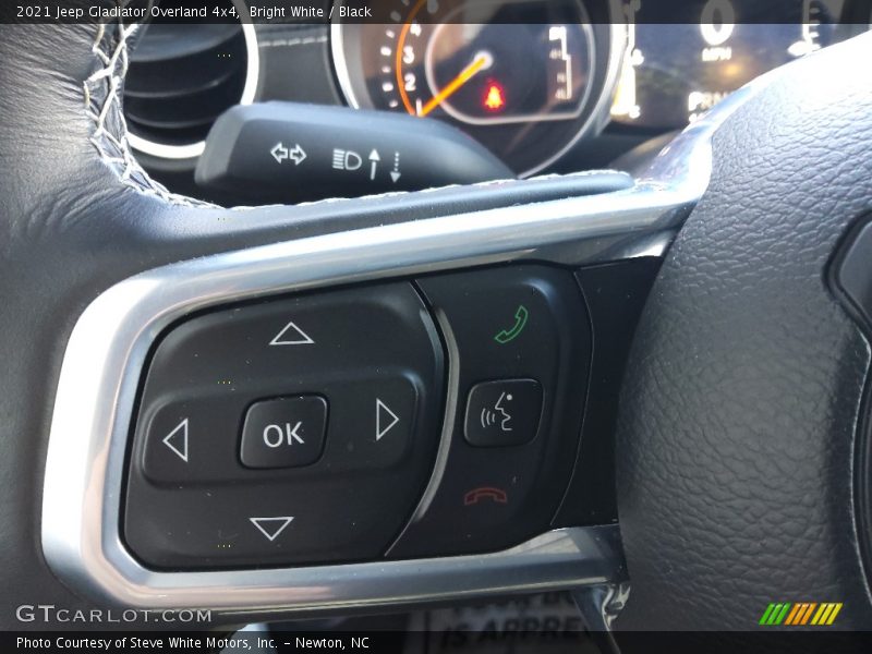 Bright White / Black 2021 Jeep Gladiator Overland 4x4