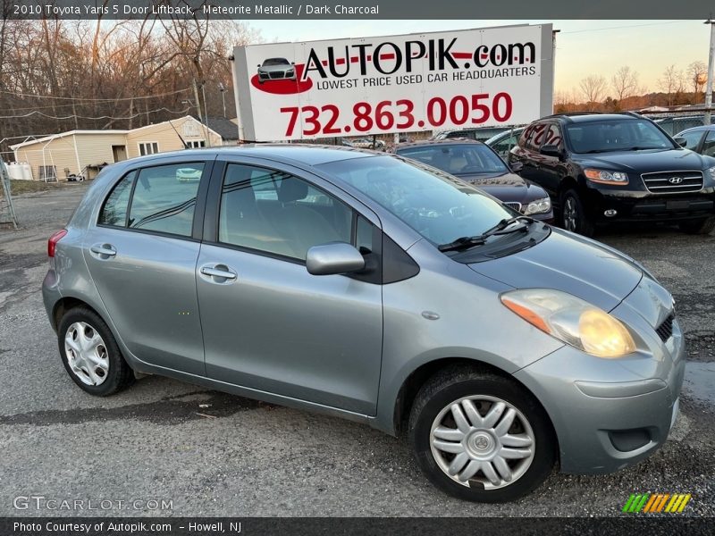 Meteorite Metallic / Dark Charcoal 2010 Toyota Yaris 5 Door Liftback