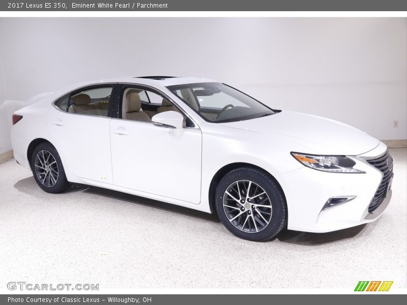Eminent White Pearl / Parchment 2017 Lexus ES 350