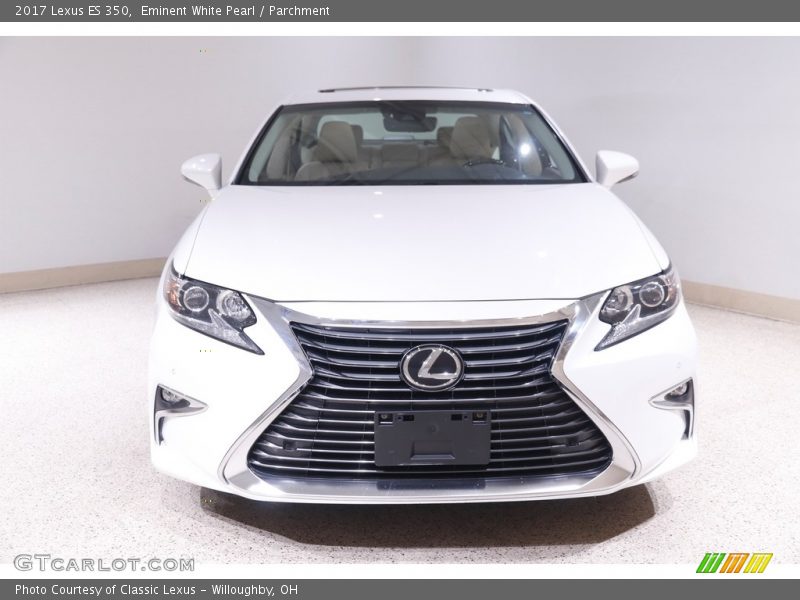 Eminent White Pearl / Parchment 2017 Lexus ES 350