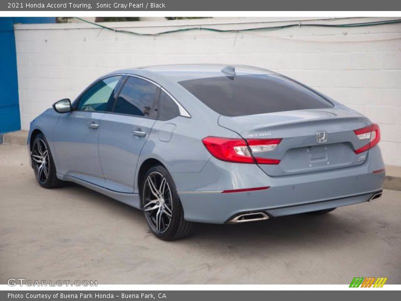 Sonic Gray Pearl / Black 2021 Honda Accord Touring