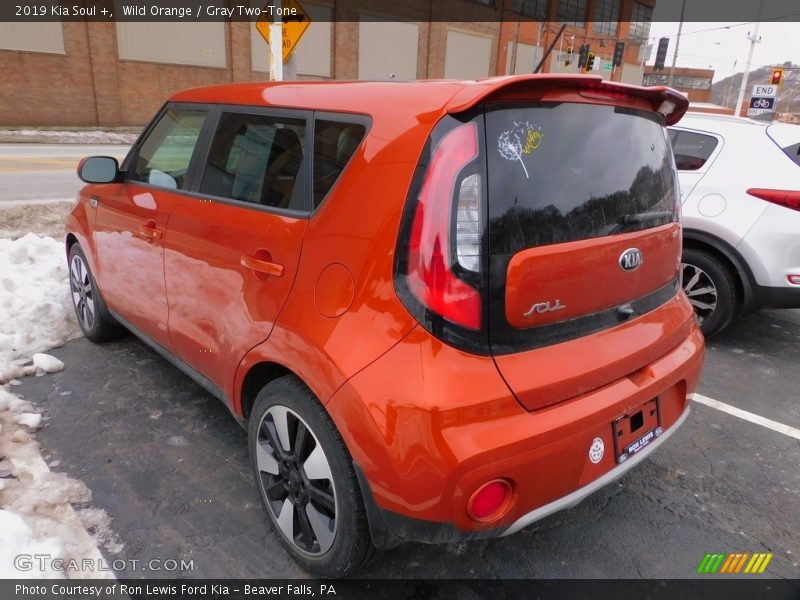 Wild Orange / Gray Two-Tone 2019 Kia Soul +