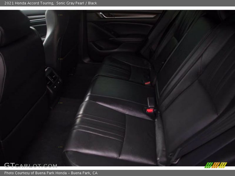 Sonic Gray Pearl / Black 2021 Honda Accord Touring