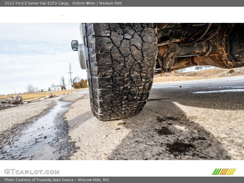 Oxford White / Medium Flint 2013 Ford E Series Van E150 Cargo