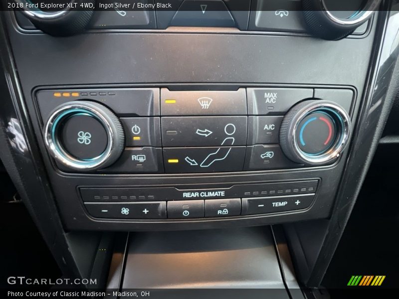 Ingot Silver / Ebony Black 2018 Ford Explorer XLT 4WD