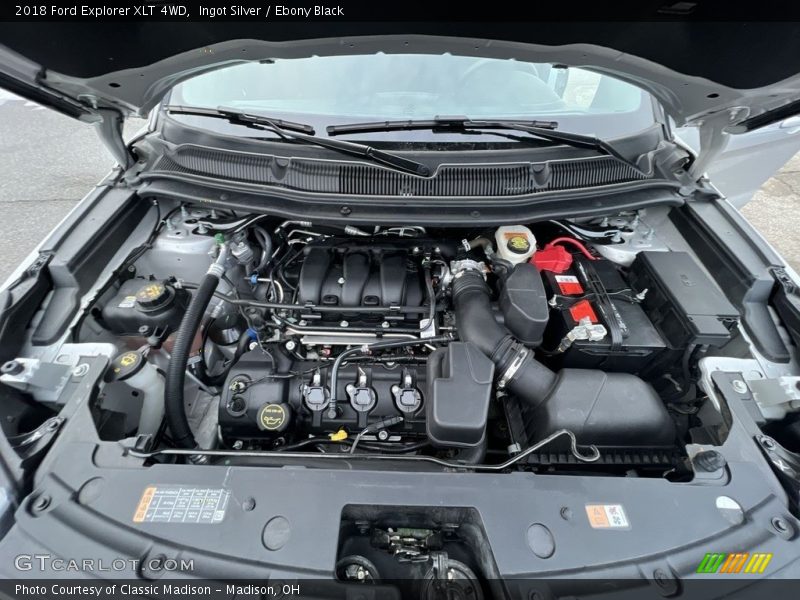 Ingot Silver / Ebony Black 2018 Ford Explorer XLT 4WD