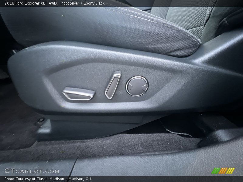 Ingot Silver / Ebony Black 2018 Ford Explorer XLT 4WD