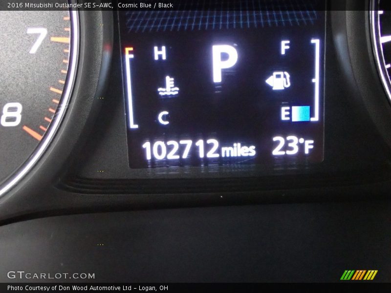 Cosmic Blue / Black 2016 Mitsubishi Outlander SE S-AWC