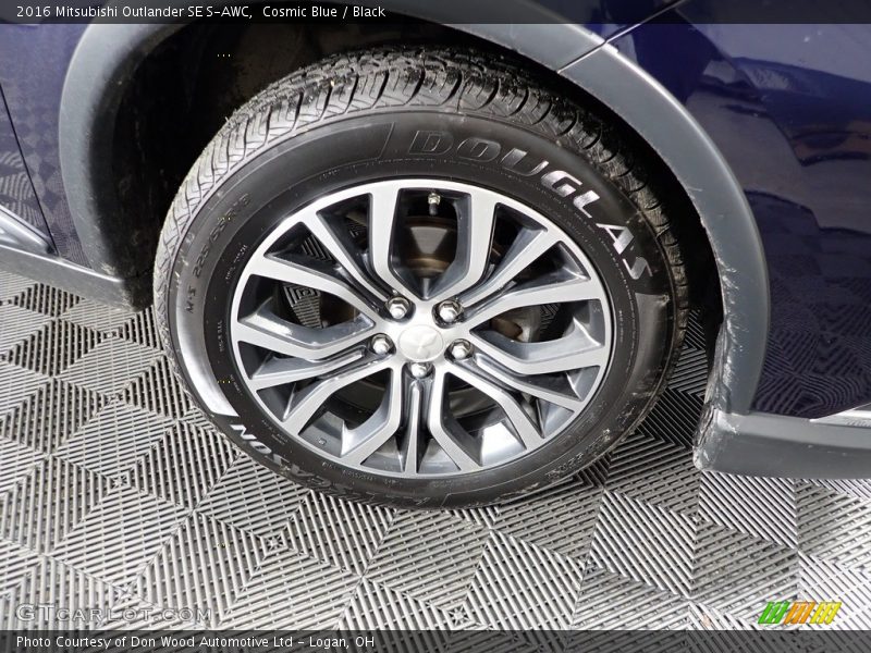  2016 Outlander SE S-AWC Wheel