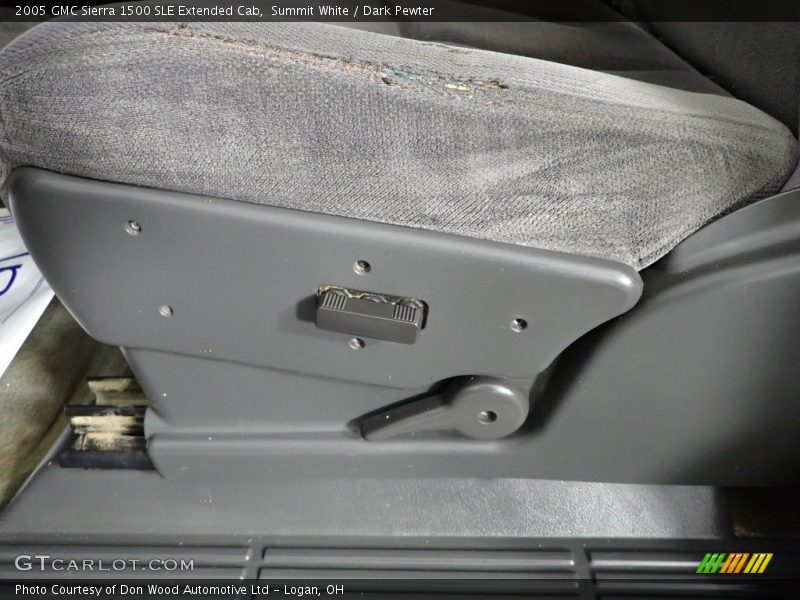 Summit White / Dark Pewter 2005 GMC Sierra 1500 SLE Extended Cab