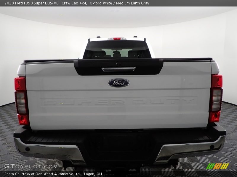 Oxford White / Medium Earth Gray 2020 Ford F350 Super Duty XLT Crew Cab 4x4