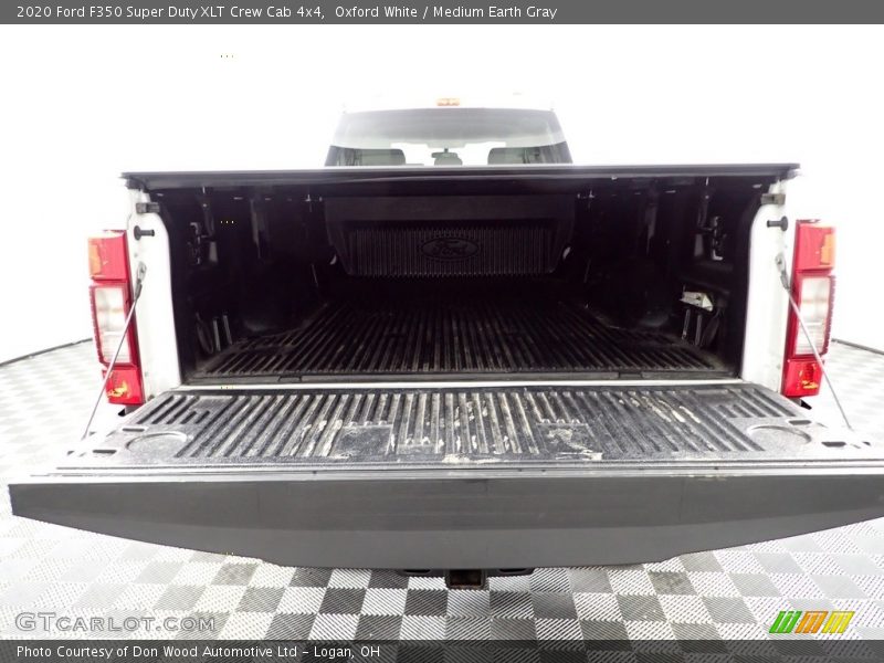 Oxford White / Medium Earth Gray 2020 Ford F350 Super Duty XLT Crew Cab 4x4