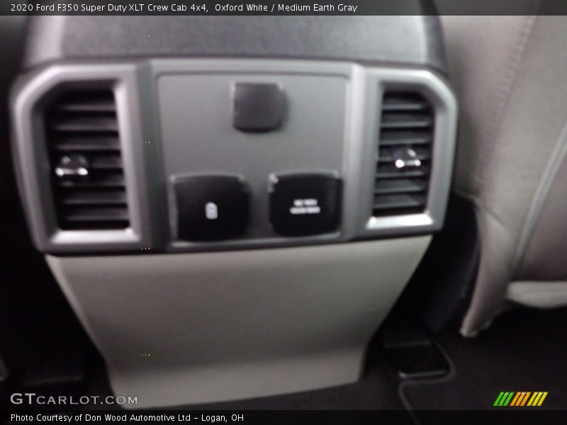 Oxford White / Medium Earth Gray 2020 Ford F350 Super Duty XLT Crew Cab 4x4