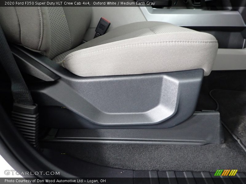 Oxford White / Medium Earth Gray 2020 Ford F350 Super Duty XLT Crew Cab 4x4