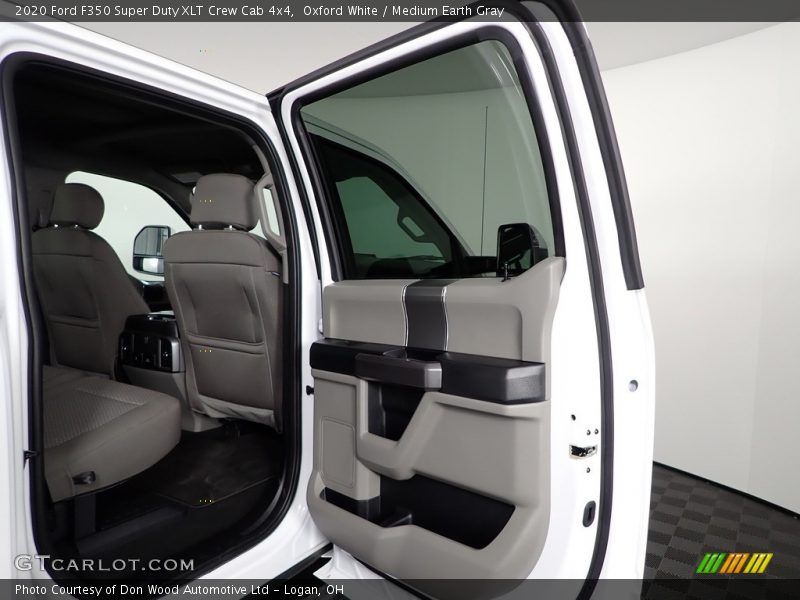 Oxford White / Medium Earth Gray 2020 Ford F350 Super Duty XLT Crew Cab 4x4