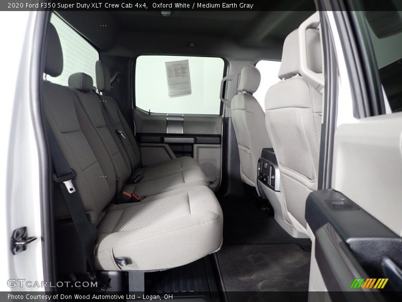Oxford White / Medium Earth Gray 2020 Ford F350 Super Duty XLT Crew Cab 4x4