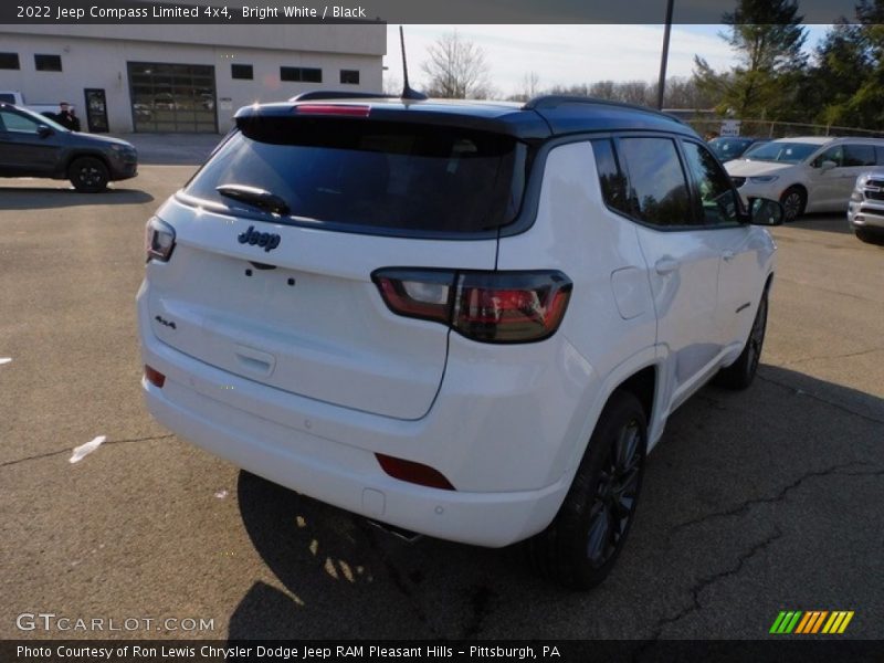 Bright White / Black 2022 Jeep Compass Limited 4x4